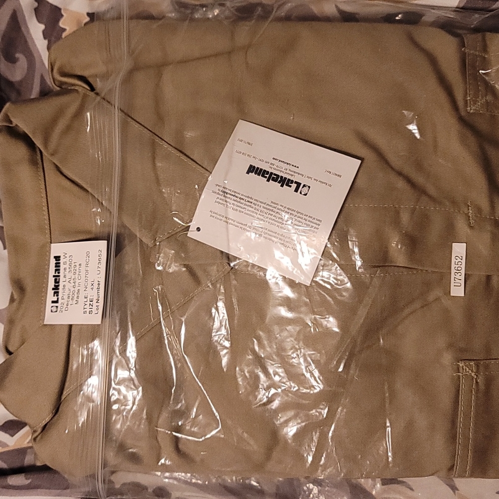 Men FRC Suit. Coveralls size 4x